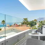 Villa Frontline Beach Costabella - Marbella