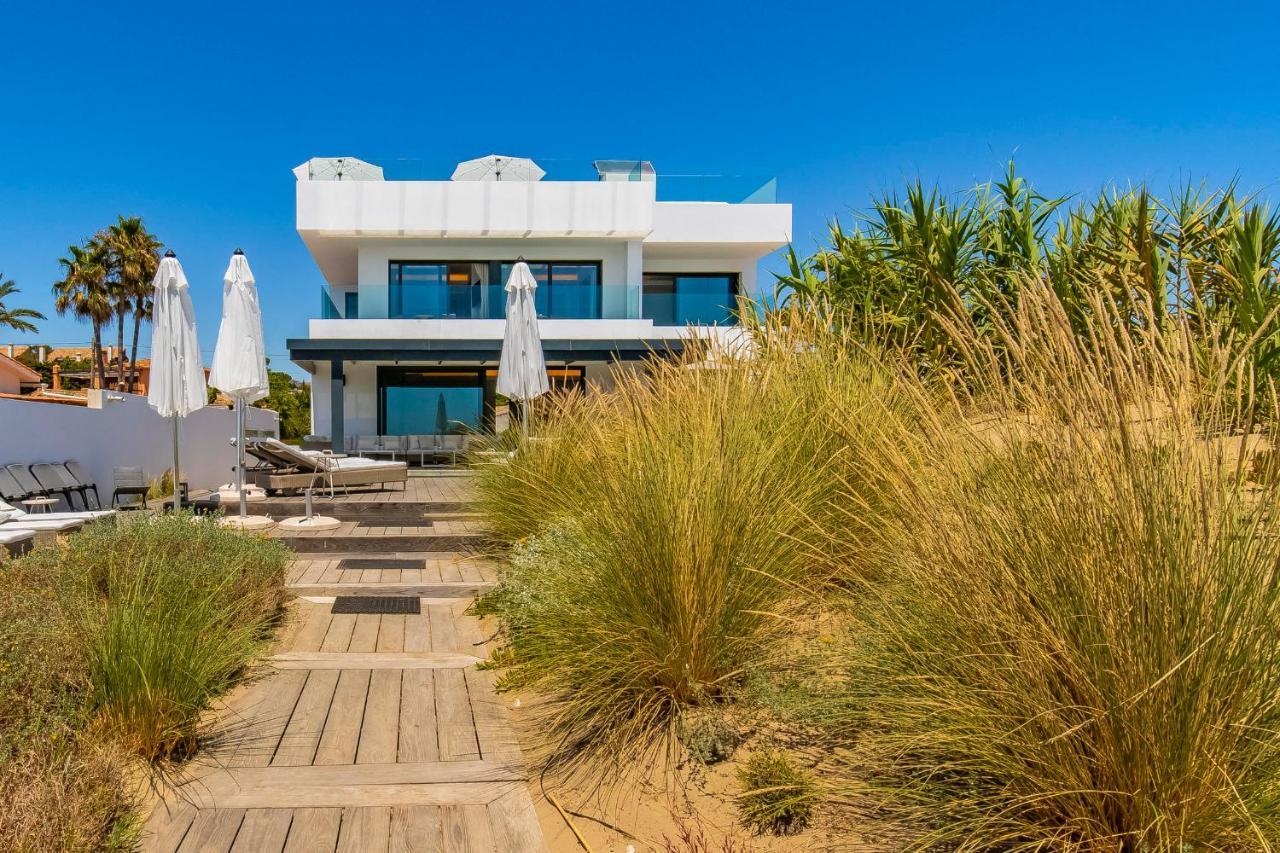 Frontline Costabella - Villa