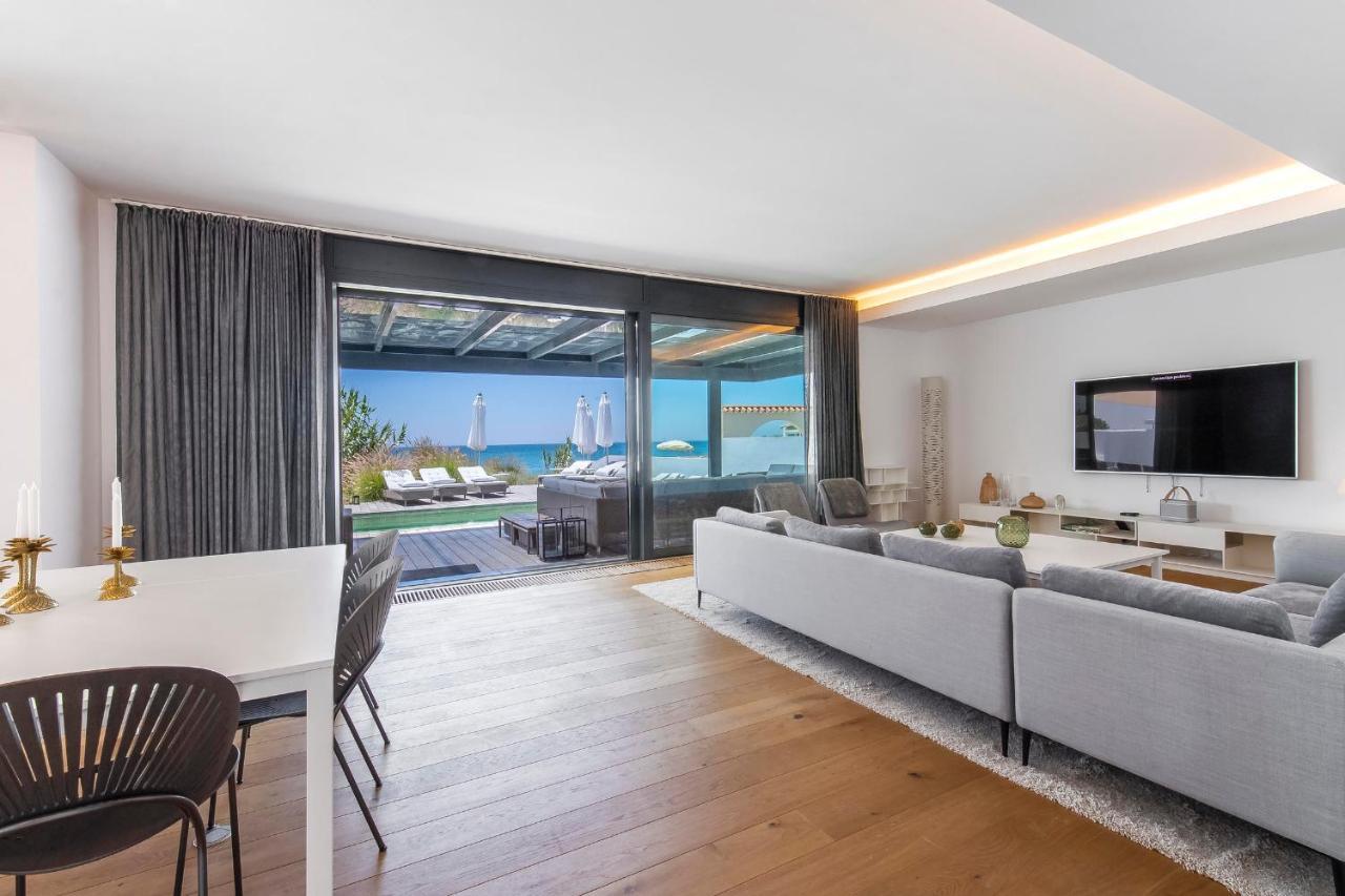 Frontline Costabella - Villa Marbella