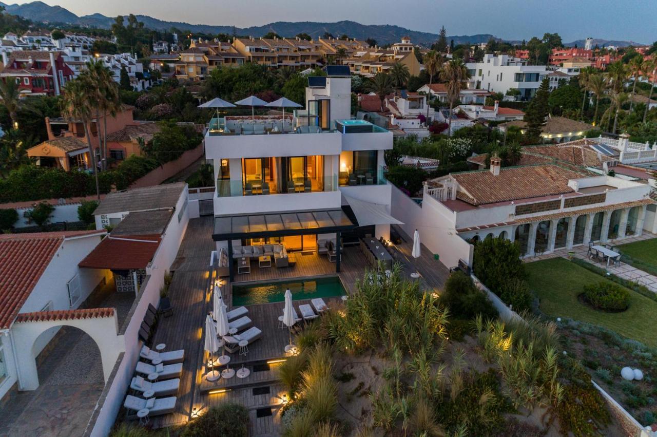 Frontline Costabella - *