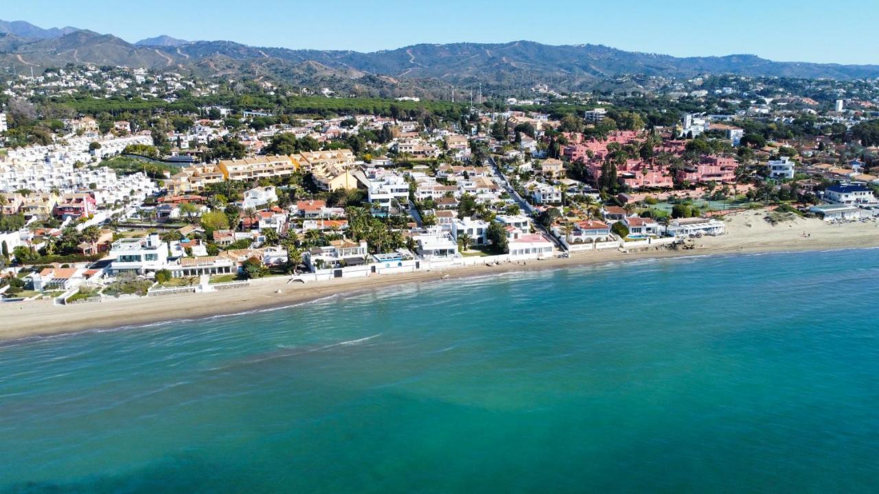 Villa Frontline Costabella - Marbella