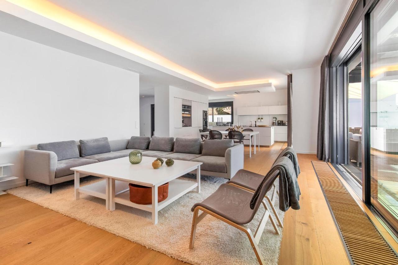 Villa Frontline Costabella - Marbella